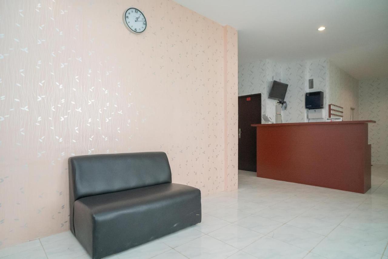 Reddoorz Near Sarinah Jakarta Exterior photo