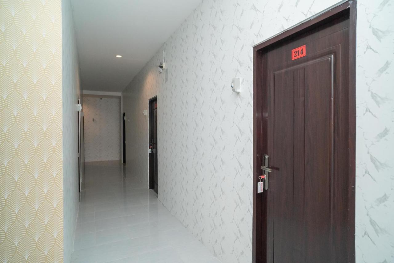 Reddoorz Near Sarinah Jakarta Exterior photo
