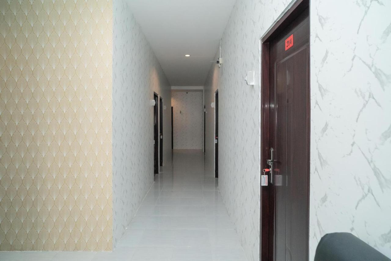 Reddoorz Near Sarinah Jakarta Exterior photo